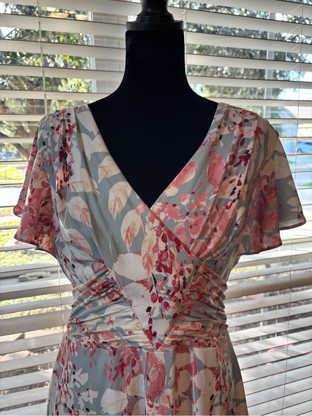 Adrianna Papell Floral Chiffon Maxi Dress Size 14 Flutter Sleeve Wedding Guest